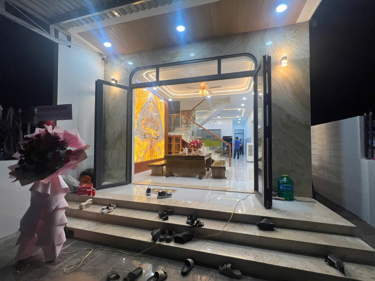 Thi công trọn gói nhà phố 